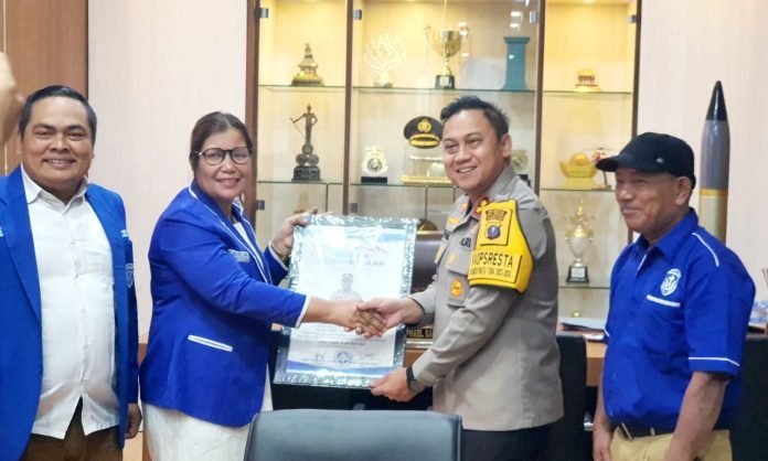 Pengurus Bertemu Kapolres : Perayaan Natal dan Pelantikan PAC GAMKI Deli Serdang Digabung