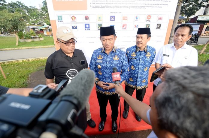 Apel Siaga Pengawasan Tahapan Kampanye, Pj Gubernur Sumut Bersama Ketua Bawaslu Teken Kesepakatan Pemilu Damai 2024