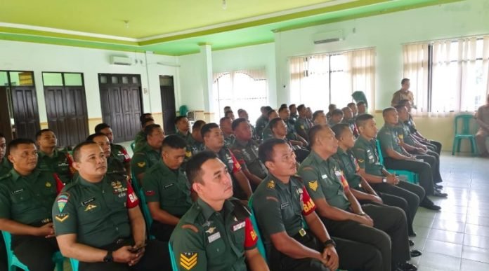 Babinsa Kodim 1006/Banjar Dibekali Bimbingan Teknis Pengelolaan lingkungan Sungai dan Bank Sampah