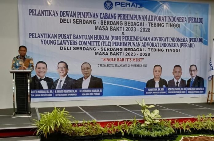 Hadiri Pelantikan DPC Peradi Deli Serdang, H.Darma Wijaya Puji Alamsyah