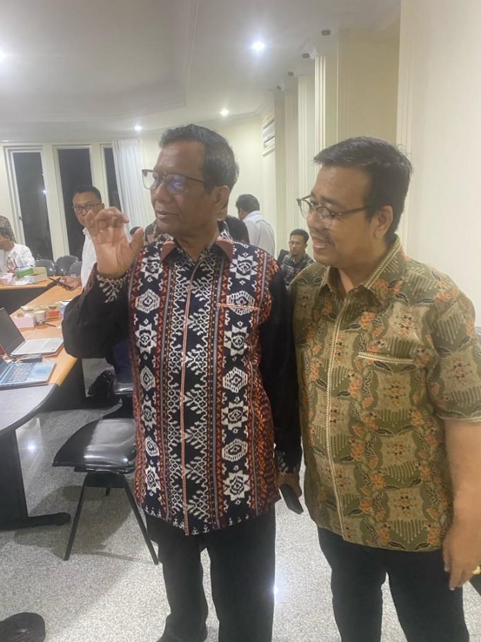 Prof Dr M Manullang Dukung Visi dan Misi Cawapres Mahfud MD untuk Indonesia Lebih Unggul