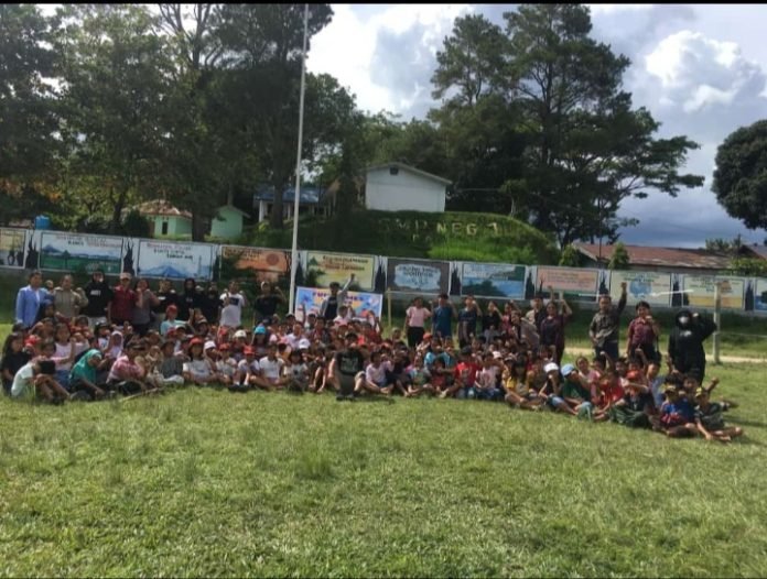 Rumah Baca Pelita Bangsa Sukses Laksanakan Fun Games Teacher Day