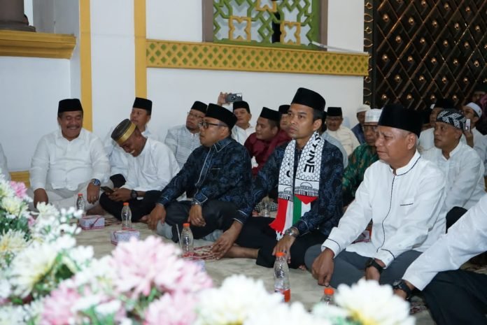 Ustadz Abdul Somad Ceramah Agama Di Mesjid Agung Ahmad Bakrie Kisaran
