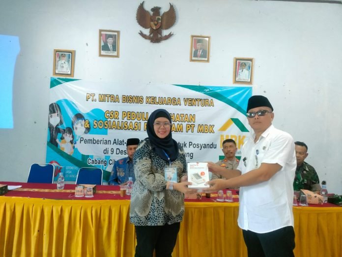Salurkan CSR Perusahaan, PT MBK Ventura Berikan Bantuan Alkes Untuk 36 Posyandu