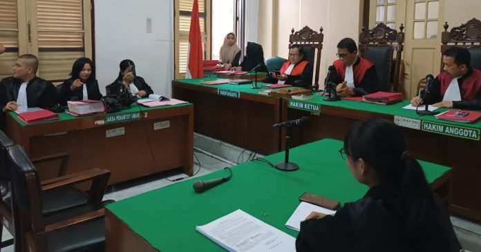 2 Pria Aceh Kurir 133 Kg Ganja Dituntut Mati