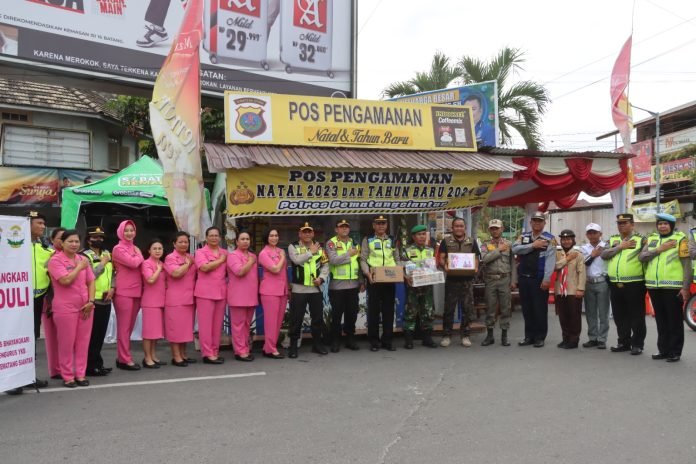 AKBP Yogen Tinjau Pos Yan dan Pos Pam Nataru