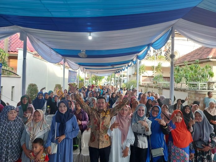 Anggota DPRD Kota Medan Abdul Rahman Nasution Reses di Medan Barat