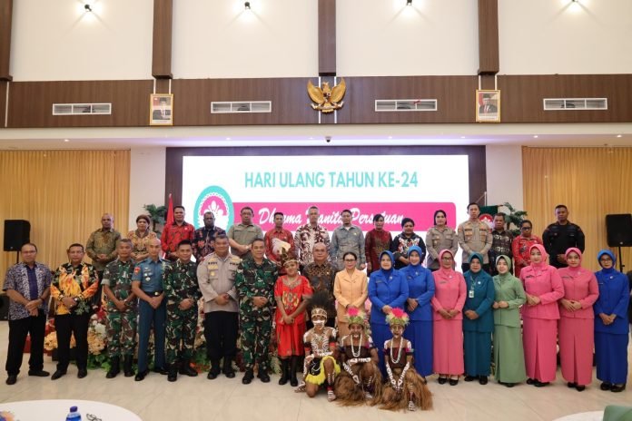 Aspers Danpasmar 3 Hadiri HUT Ke-24 Dharma Wanita Persatuan