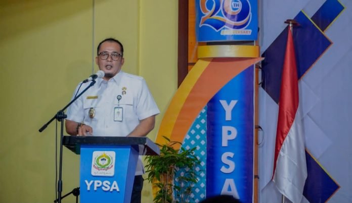 Aulia Rachman Dinobatkan Tokoh Masyarakat Peduli Pendidikan dan Perkembangan YPSA