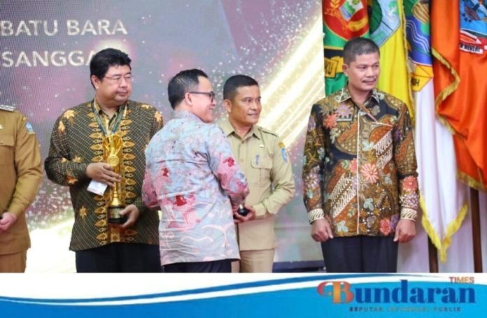 Batu Bara Raih Penghargaan Kabupaten Terinovatif pada IGA 2023