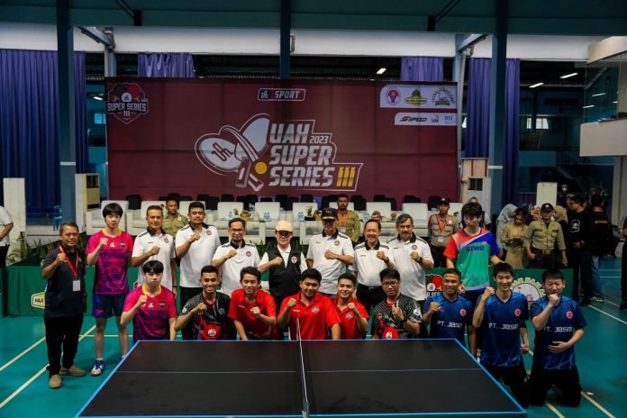 Bobby Nasution Perkenalkan Program Masjid Mandiri Kepada Ustad Adi Hidayat