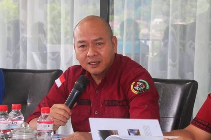 Bupati Taput Hadiri Launching Buku “Ekosistem Harangan Tapanuli”