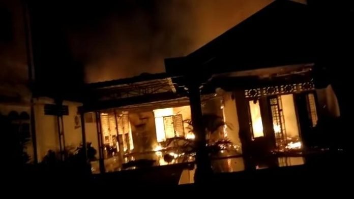 Camat di Asahan Ikut Terbakar saat Rumahnya Kebakaran