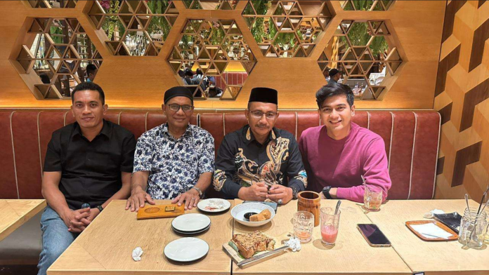 Haji Uma dan Teuku Rian Temu Ramah Sambil Ngobrol Santai di Jakarta