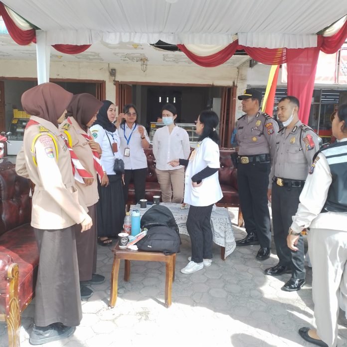 HARI PERTAMA DOKES POLRES PEMATANG SIANTAR CEK KESEHATAN PERSONIL POS PAM DAN POS YAN OPS LILIN TOBA