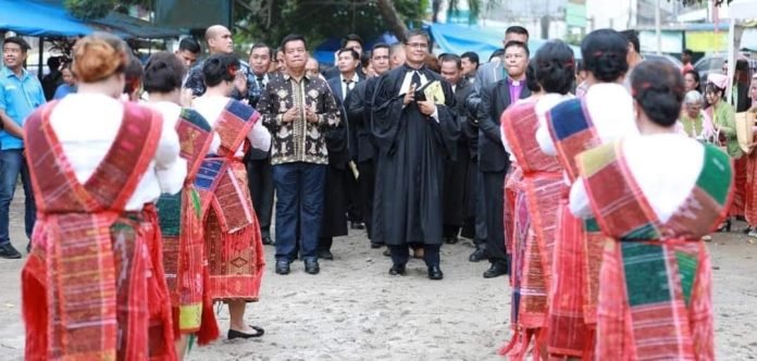 Hadiri Natal BKAG, Bupati Simalungun Momen Natal Untuk Menyalurkan Kebaikan