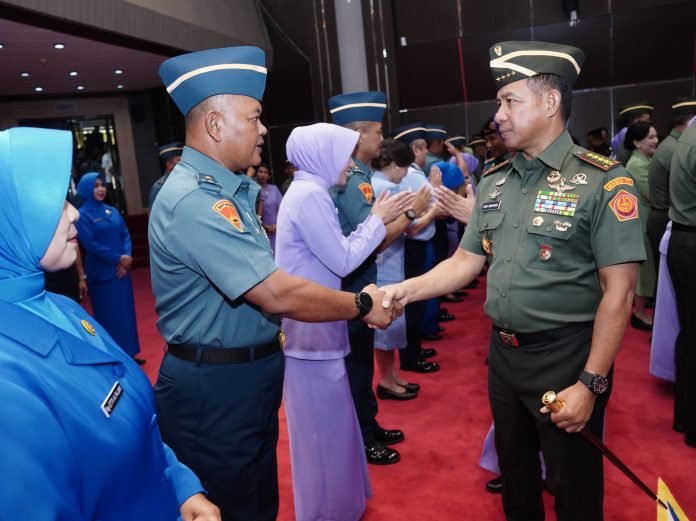 Ir Kodiklatal Brigjen TNI Marinir Ahmad Fajar Resmi Sandang Pangkat Baru