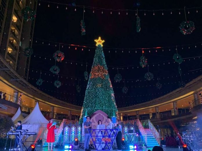 Jadi Iconic Baru, Light Up Ceremony Pembuka Christmas Season di Delipark Mall