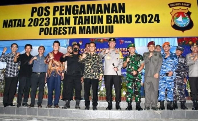 Jaga Kondusifitas Wilayah, Pj Gubernur Sulbar, Zudan Bersama Forkopimda Pantau Pos Pengamanan Natal dan Tahun Baru