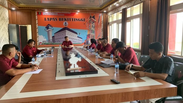 Jelang tahun baru, Kalapas Bukittinggi lakukan monev    