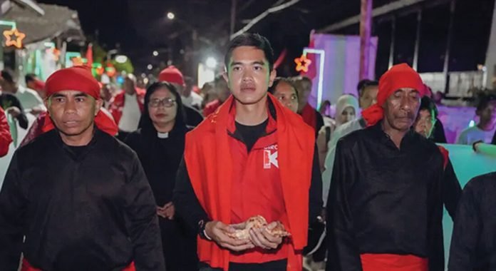 Kaesang Didapuk Jadi Ayah Angkat Desa Hutumuri di Ambon