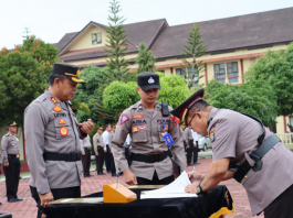 Kapolres Nias Pimpin Sertijab Kabag, Kasat dan Kapolsek Jajaran