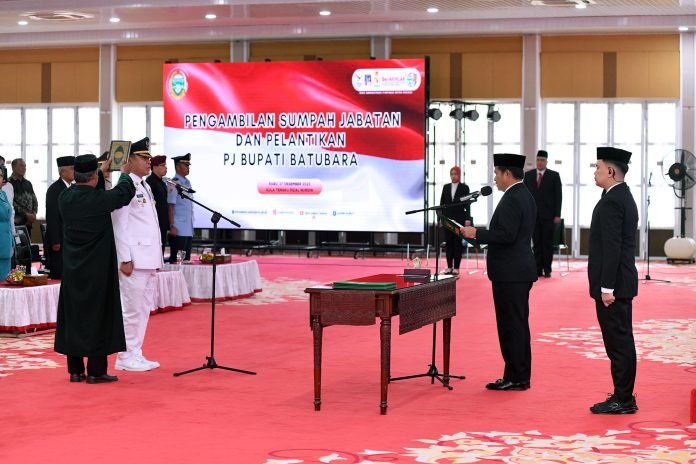 Lantik Pj Bupati Batubara, *Pj Gubernur Sumut Sampaikan Delapan Arahan Presiden RI*