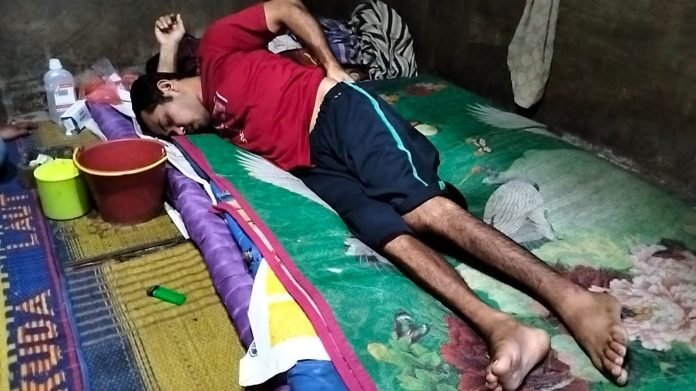 Lumpuh Tertimpa Kanopi,  Butuh Bantuan Biaya Berobat