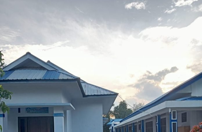 Maling Beraksi di Parkiran Kantor Pengawas Disdik Deli Serdang, ASN Sibuk Main Kartu