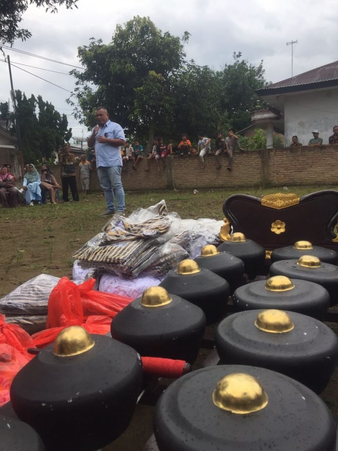 Mangapul Purba Hadiri Gebyar Seni Budaya Jawa Pujakesuma “Beri Bantuan Satu Set Alat Kesenian”
