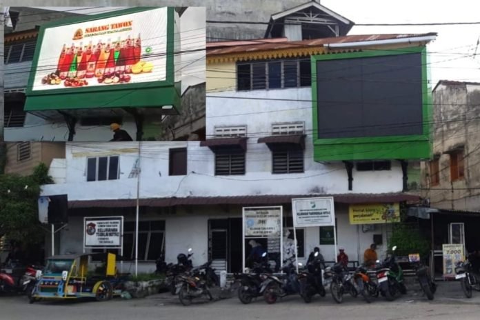 Opss…Videotron ‘Sarang Tawon’ Dibebaskan Pajak Dan Tanpa Memiliki Izin Pendirian