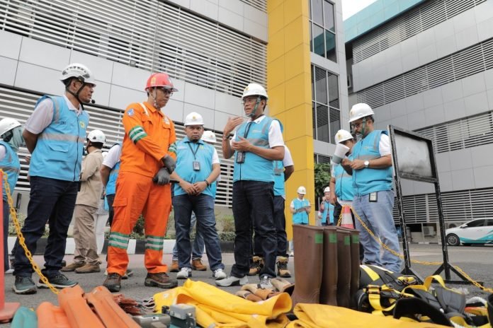 PLN Siagakan 3.207 Personil Jaga Pasokan Listrik Perayaan Nataru