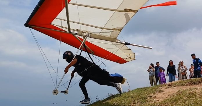 Paralayang dan Gantole PON Sumut Minim Alat Terbang