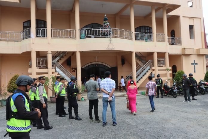 Pastikan Perayaan Ibadah Natal Umum Tahun 2023 Berjalan Dengan Aman,Kapolres Pematang Siantar Turun Cek Langsung