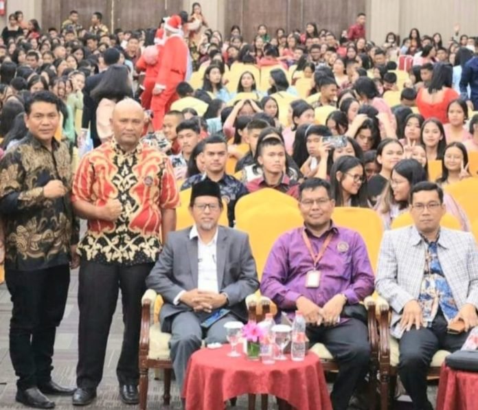 Pelajar Smansaka Dihimbau Jadi Malaikat Tak Bersayap Bagi Sesama Manusia