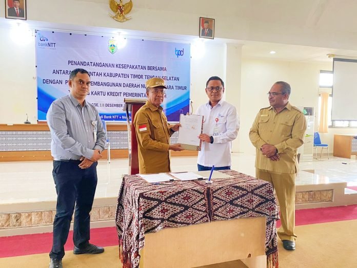 Pemda TTS dan Bank NTT Tanda Tangan Kerjasama Kartu Kredit Pemerintah Daerah 