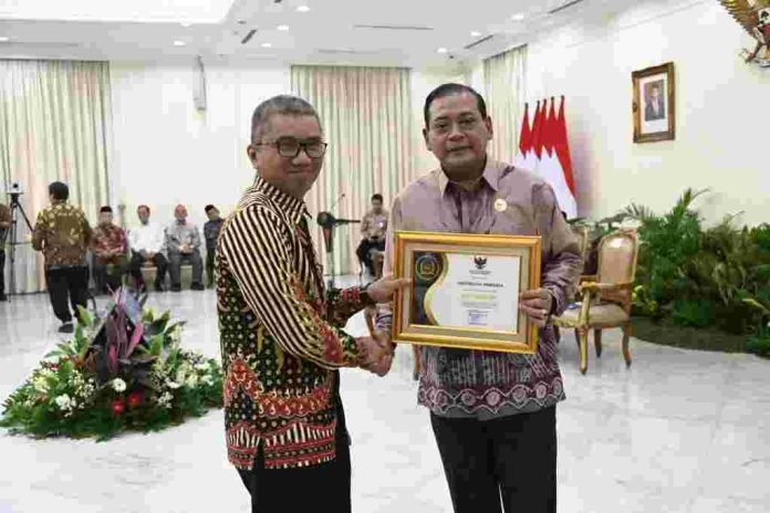 Pemprov DKI Raih Predikat Badan Publik Informatif di Ajang Monev KIP 2023