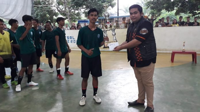 Penutupan Turnamen Futsal MRT.RIAN SITORUS Cup Tahun 2023 di Tim Galang Suka Juara Satu