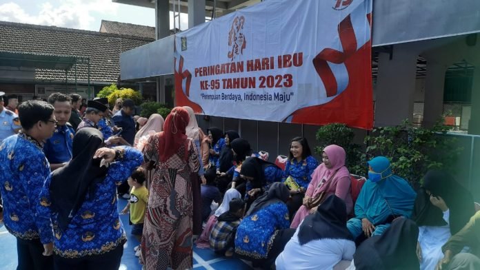 Peringati Hari Ibu, Karutan Kebumen Beri Kejutan Bagi Seluruh Petugas & Narapidana Wanita