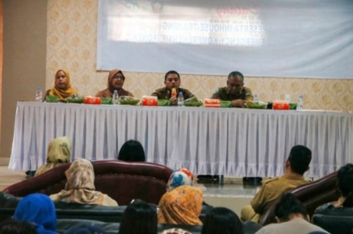 Pj Sekda Tebingtinggi Buka Sosialisasi Perwa Tarif Layanan RSUD Kumpulan Pane & Launching Aplikasi SIMRS