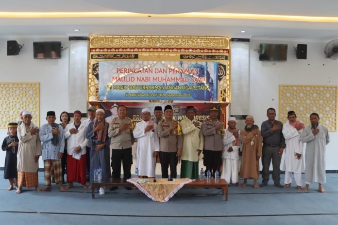 Polres Badung Gelar Jumat Curhat Di Masjid Baiturrahman Petang