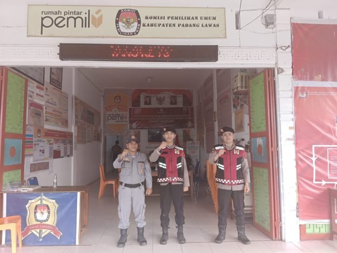 Polres Palas Laksanakan Patroli Dialogis ke Kantor KPU dan Bawaslu Kabupaten Palas