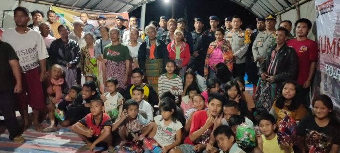 Polres Simalungun Salurkan Bantuan Sembako ke Korban Banjir Bandang di Haranggaol