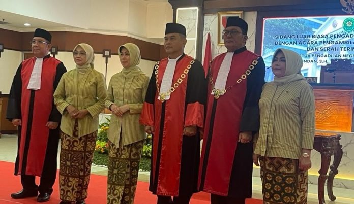 Putra Terbaik Asal Sumut Dilantik Jadi Ketua PN Jakarta Barat, Ini Profil Dr Dahlan SH MH