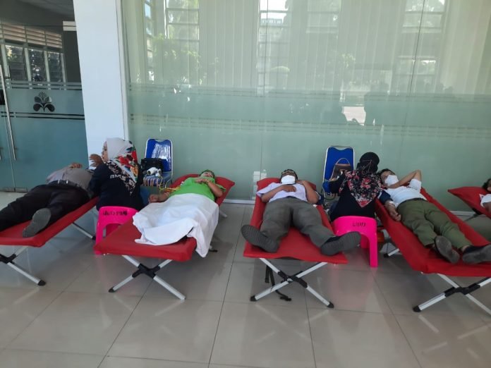 Ratusan Karyawan PT. STTC Silih Berganti Mendonorkan Darahnya, PMI : Terimakasih Kepedulian PT. STTC