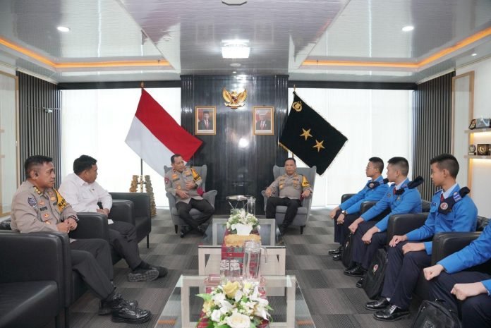 Siswa Siswi SMA Taruna Nusantara Magelang Kunjungi Polda Sumsel