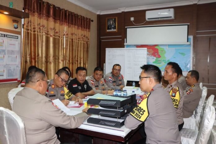 Tim Wasops Mantap Brata Seligi 2023 – 2024 Itwasum Mabes Polri Lakukan Pengawasan Di Polres Bintan.