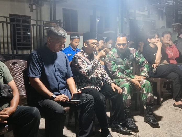 Wabup simalungun melayat ke rumah anggota koramil 05 serbalawan korban kecelakaan