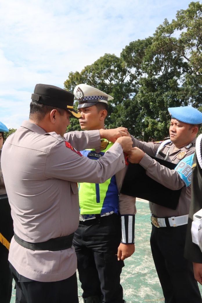 Waka polres taput pimpin apel gelar ops lilin toba 2023