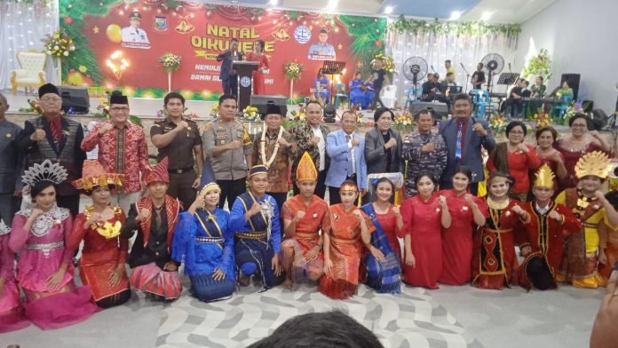 Wakapolres Tanjung Balai Hadiri Perayaan Natal Oikumene 202